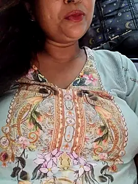 Snapshot of Gulapi_N chatting on 07.12.26 Gulapi N online show from 07.12.26
