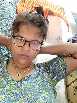 Snapshot of Gulapi_N chatting on 07.25.26 Gulapi N online show from 07.25.26