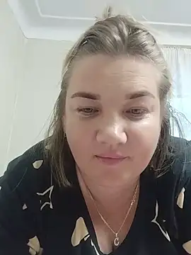MiyaOlliver online show from 08.03.26