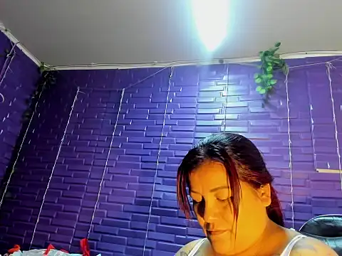 Snapshot of Scarlett_Sex_Rs chatting on 06.20.26 Scarlett Sex Rs online show from 06.20.26