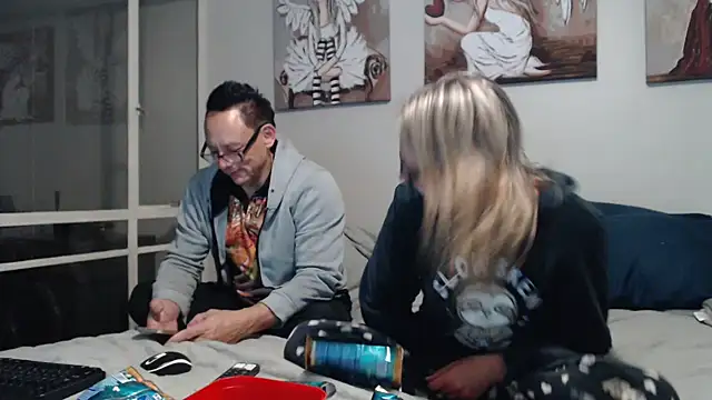 Snapshot of blondiesin50 chatting on 07.12.26 blondiesin50 online show from 07.12.26