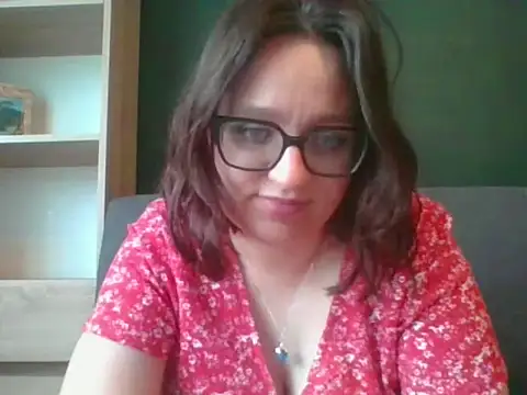 sensual paris online show from 05.08.26