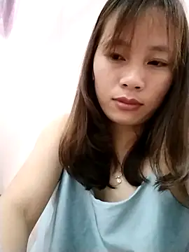Snapshot of -Natina- chatting on 04.30.26 -Natina- online show from 04.30.26