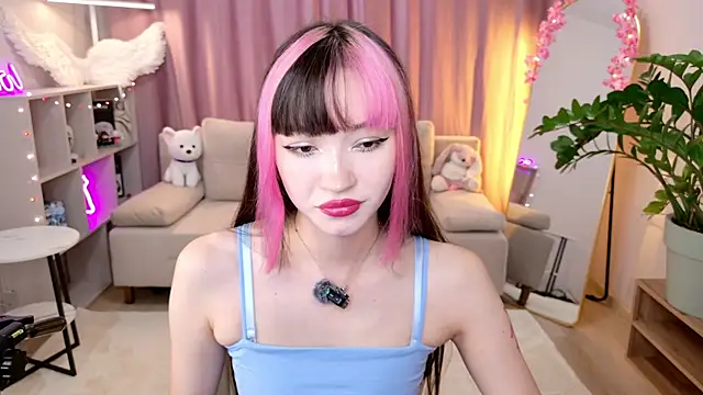 Snapshot of Miiya_Aria_ chatting on 07.05.26 Miiya Aria online show from 07.05.26