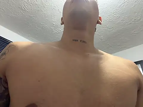 SexxxySquirterStev777 online show from 04.28.26