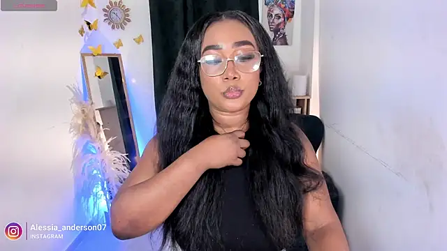 Snapshot of alessia_anderson chatting on 01.28.25 alessia anderson online show from 01.28.25