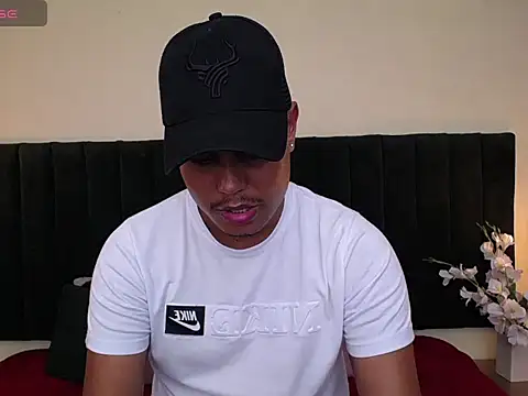 noah oliver1 online show from 05.07.26