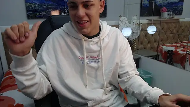 Snapshot of Ethanx18_ chatting on 05.20.26 Ethanx18 online show from 05.20.26