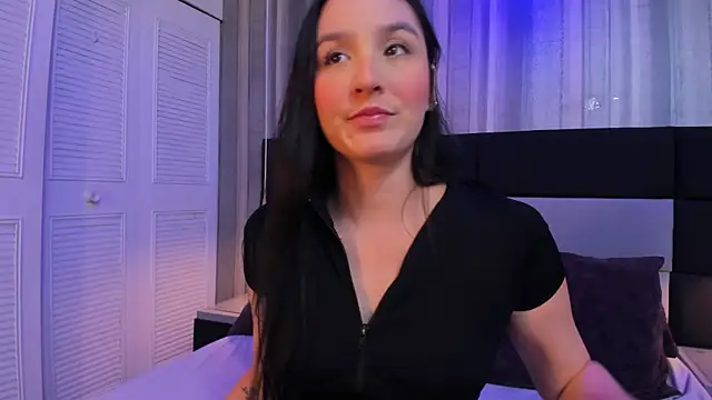 Pia johnson   online show from 05.10.26