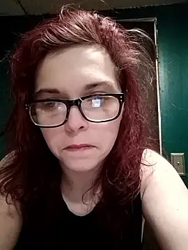 Snapshot of mistressmimi7 chatting on 04.28.26 mistressmimi7 online show from 04.28.26
