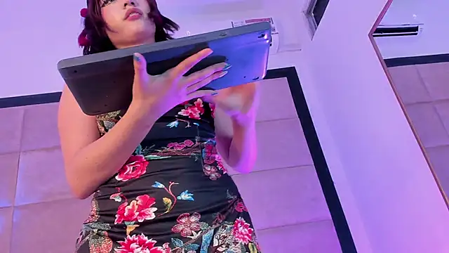 HikariBloom online show from 05.14.26