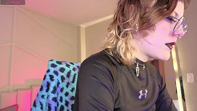 Rossiee huntt online show from 05.05.26