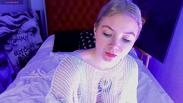 LycorisRed online show from 05.14.26