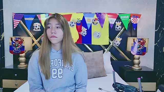 VioletSweetts online show from 06.25.26