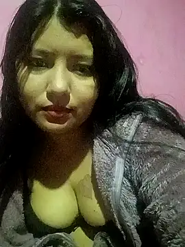 Snapshot of Estrellitadelmar chatting on 05.06.26 Estrellitadelmar online show from 05.06.26