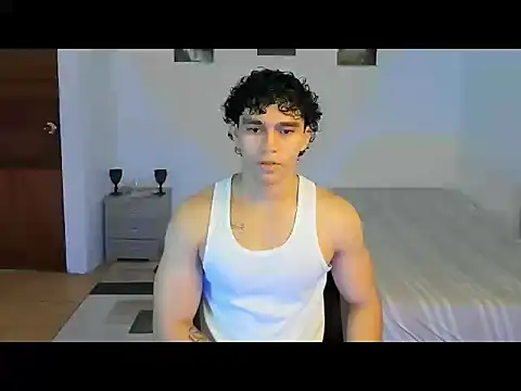 Snapshot of mateo_jack chatting on 05.26.26 mateo jack online show from 05.26.26