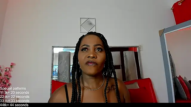 Snapshot of EmilyRooa1 chatting on 06.03.26 EmilyRooa1 online show from 06.03.26