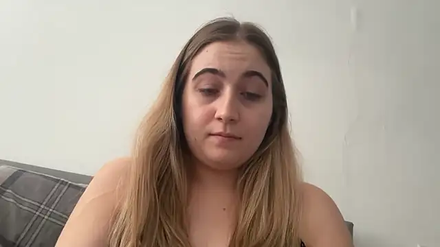 Snapshot of Taylormillie471 chatting on 06.04.26 Taylormillie471 online show from 06.04.26