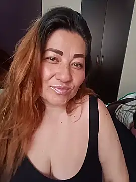 Snapshot of Morchis_esmeralda chatting on 05.19.26 Morchis esmeralda online show from 05.19.26