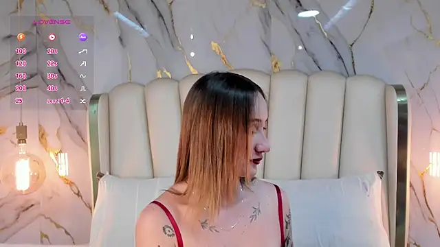 Hannah Lane online show from 05.09.26