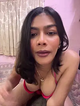 Snapshot of Mayra_xx chatting on 05.07.26 Mayra xx online show from 05.07.26