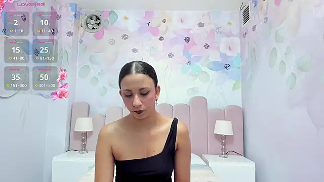 Miabloom19  online show from 07.10.26