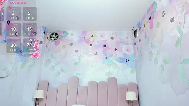 Miabloom19  online show from 07.28.26