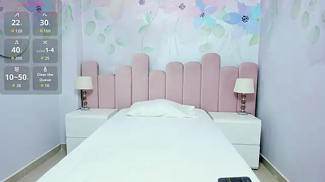 Miabloom19  online show from 07.30.26