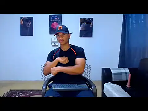 Snapshot of Ian_Arcia chatting on 05.20.26 Ian Arcia online show from 05.20.26