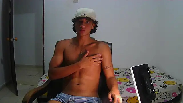 Snapshot of Hansel_take chatting on 05.28.26 Hansel take online show from 05.28.26