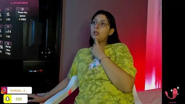 Snapshot of Svetlana_3 chatting on 05.25.26 Svetlana 3 online show from 05.25.26