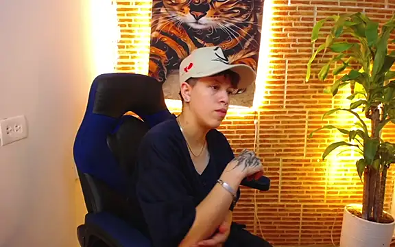 Asher addamss  online show from 05.09.26