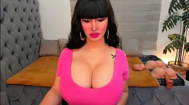 PlayfullMaria online show from 12.17.24