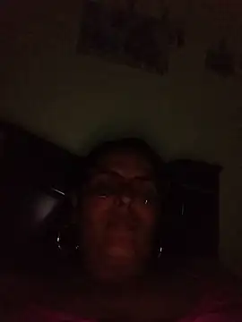 Snapshot of Bella_Morena27 chatting on 06.14.26 Bella Morena27 online show from 06.14.26