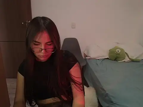 Snapshot of abbyyandmaxx chatting on 05.08.26 abbyyandmaxx online show from 05.08.26