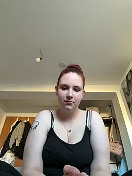 Snapshot of CuteBeaX chatting on 05.22.26 CuteBeaX online show from 05.22.26
