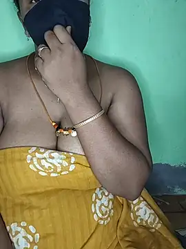 Snapshot of tamil_butterfly chatting on 06.06.26 tamil butterfly online show from 06.06.26