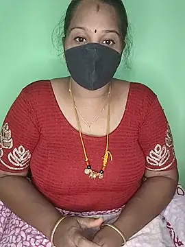 Snapshot of tamil_butterfly chatting on 07.07.26 tamil butterfly online show from 07.07.26