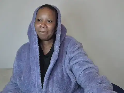 CURVYBOOBS29 online show from 05.12.26