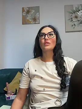 Snapshot of AnyEvyy chatting on 05.20.26 AnyEvyy online show from 05.20.26