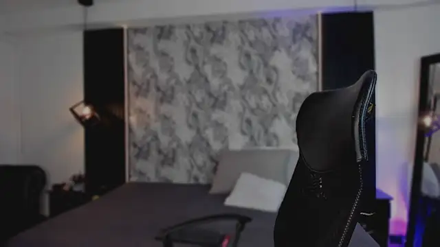 Laurent Milf online show from 05.20.26