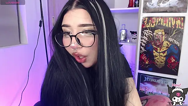 Snapshot of VamppyJanne chatting on 05.22.26 VamppyJanne online show from 05.22.26