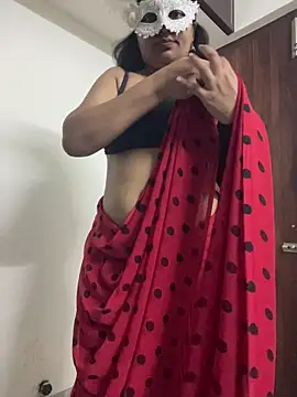 Snapshot of Tamil_Azhagie chatting on 05.23.26 Tamil Azhagie online show from 05.23.26