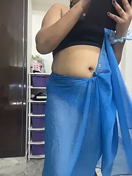 Snapshot of Tamil_Azhagie chatting on 05.29.26 Tamil Azhagie online show from 05.29.26