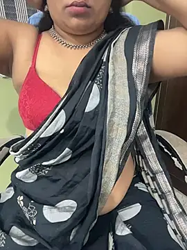 Snapshot of Tamil_Azhagie chatting on 06.27.26 Tamil Azhagie online show from 06.27.26