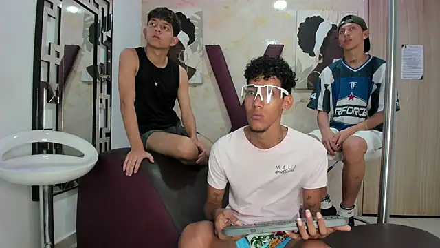 RED BOYS XXX online show from 05.12.26