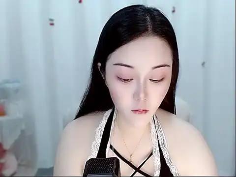 Snapshot of Amy-cnbaby chatting on 05.14.26 Amy-cnbaby online show from 05.14.26
