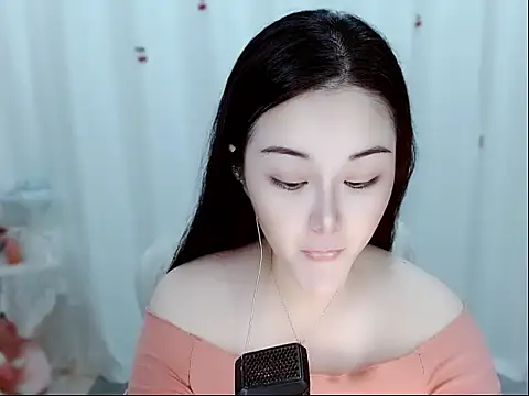 Snapshot of Amy-cnbaby chatting on 05.29.26 Amy-cnbaby online show from 05.29.26