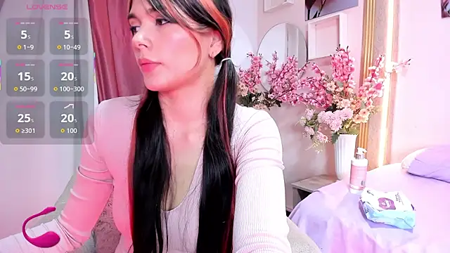 Aili queen online show from 05.26.26
