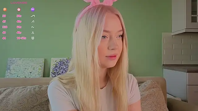 Chanelbayerr online show from 05.14.26